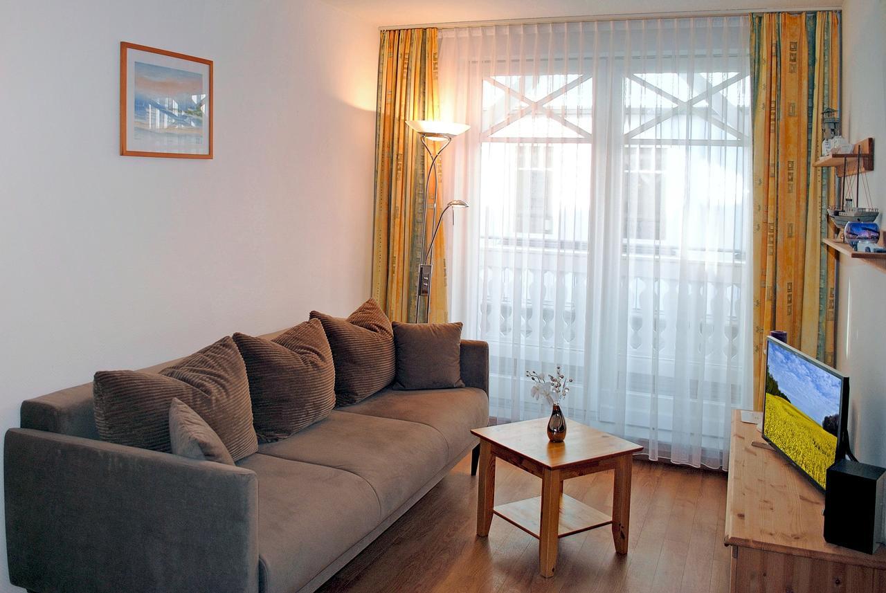 Haus Strandburg - Hinter Duene Und Meer Binz Εξωτερικό φωτογραφία